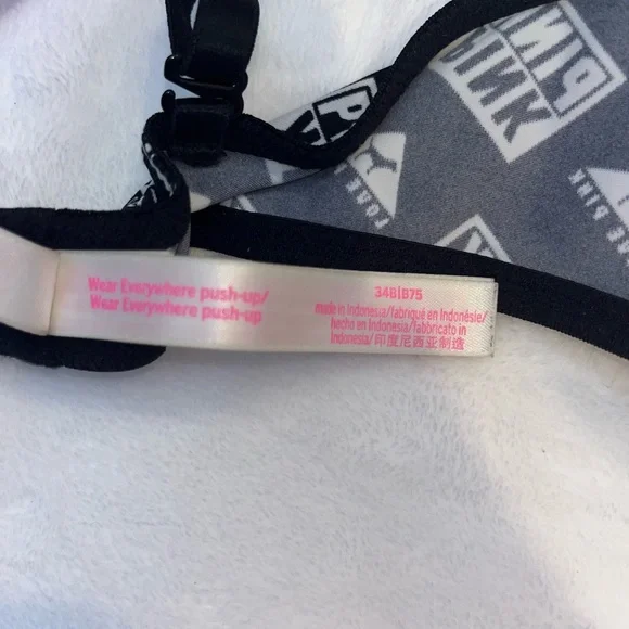 PINK victoria secret push up bra - Picture 3 of 3